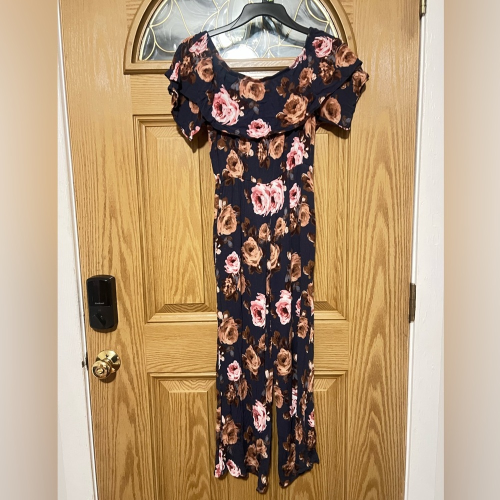 Navy Blue & Pink Medium Off-Shoulder Flutter Sleeve Jumpsuit